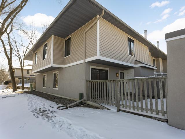 1100 Wagon Wheel Road Hopkins MN 55343 - MLS# 7030550