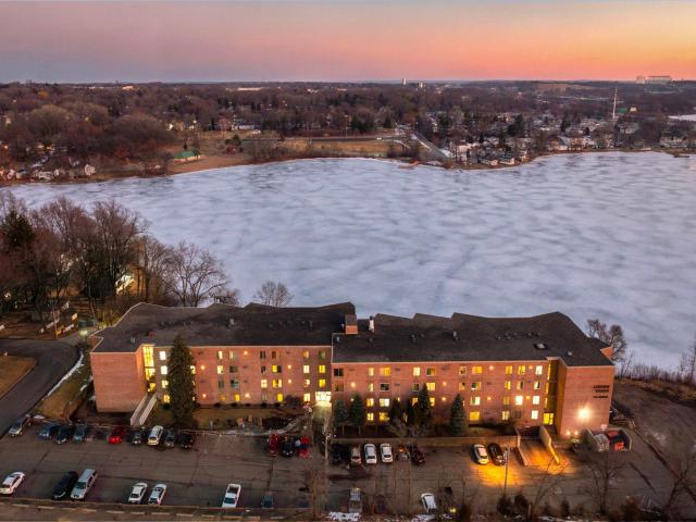 329 Geneva Avenue N Unit 102 Oakdale MN 55128 - MLS# 7030660