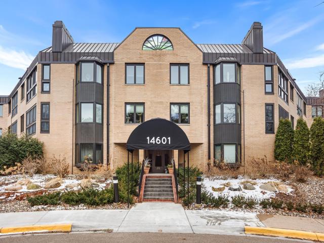 14601 Atrium Way Unit 332 Minnetonka MN 55345 - MLS# 7030749