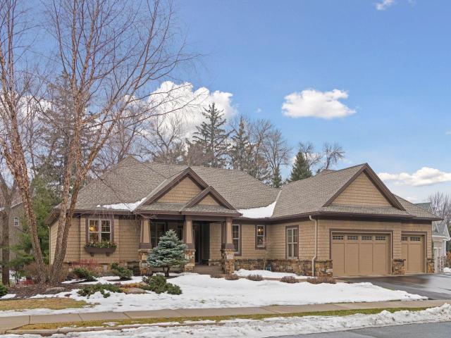 2121 Crestview Drive Excelsior MN 55331 - MLS# 7030814