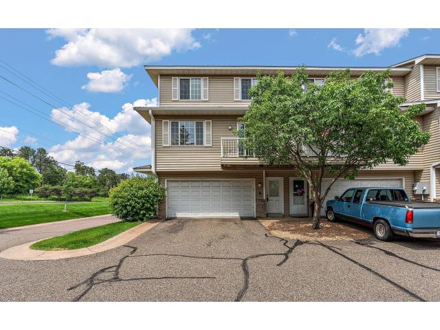 1613 County Road D E Unit L Saint Paul MN 55109 - MLS# 7030900
