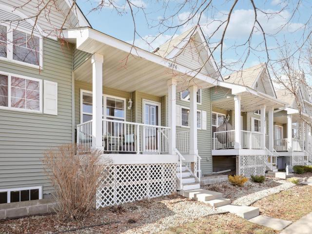 2826 Clover Ridge Drive Unit 3203 Chaska MN 55318 - MLS# 7031041