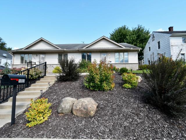 1055 S Main Street Zumbrota MN 55992 - MLS# 7031073