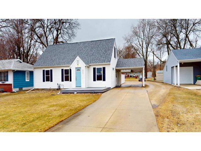 2021 Bridge Avenue Albert Lea MN 56007 - MLS# 7031221