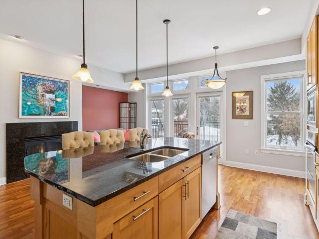 1060 Grand Avenue Unit 204 Saint Paul MN 55105 - MLS# 7031383