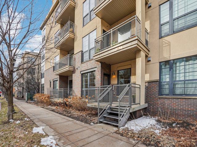 825 Berry Street Unit 106 Saint Paul MN 55114 - MLS# 7031585