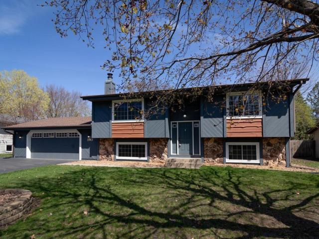 1743 Presidential Lane Shakopee MN 55379 - MLS# 7031606