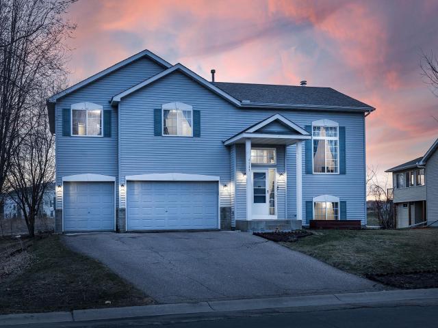 1137 Kinder Drive Waconia MN 55387 - MLS# 7032016