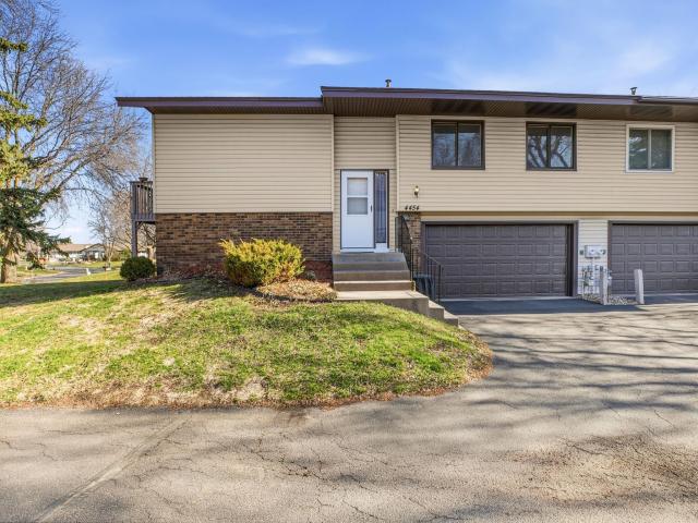 4454 Churchill Street Shoreview MN 55126 - MLS# 7032106