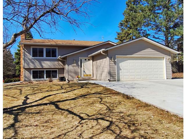 8501 Zanzibar Lane N Maple Grove MN 55311 - MLS# 7032560