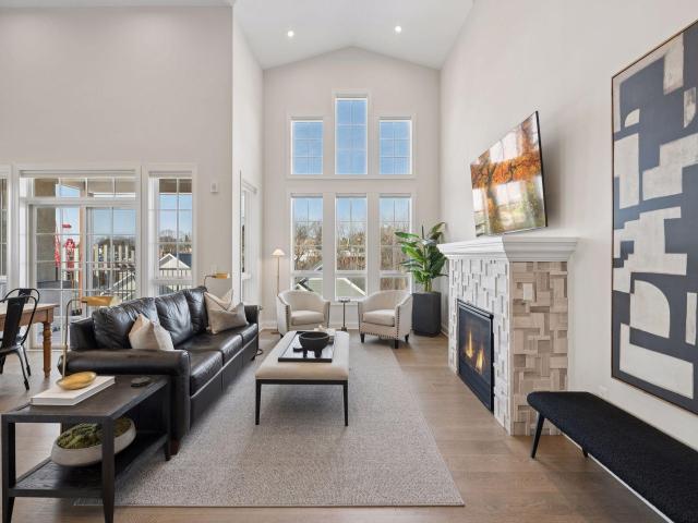 4901 Hawthorne Court Unit 301 Minneapolis MN 55436 - MLS# 7032623