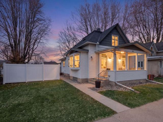 208 E 1st Street Waconia MN 55387 - MLS# 7033205