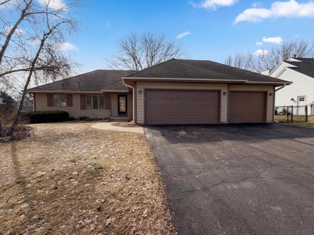 578 Prairie Circle E Saint Paul MN 55123 - MLS# 7033359
