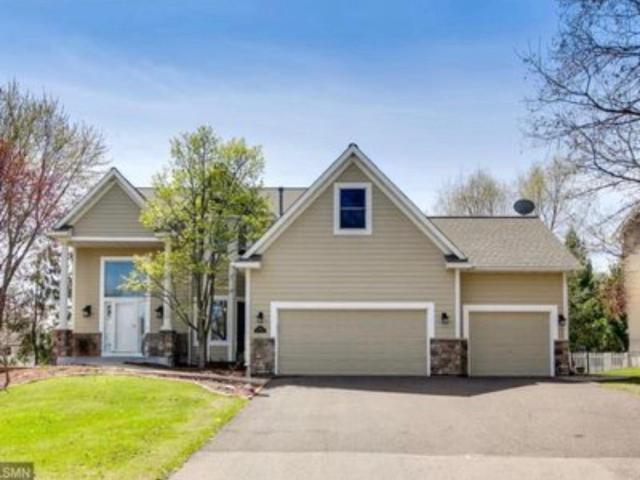 340 S Owasso Boulevard W Saint Paul MN 55113 - MLS# 7033391