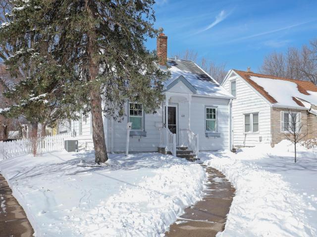 1623 Dunlap Street N Saint Paul MN 55108 - MLS# 7033482