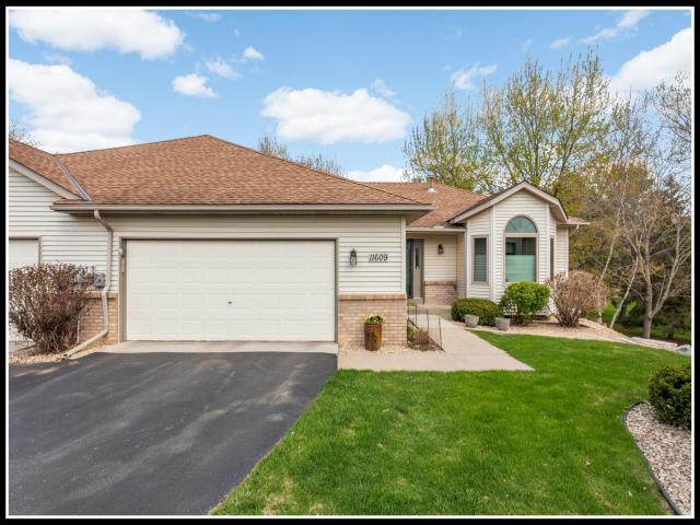 11609 88th Place N Maple Grove MN 55369 - MLS# 7033727