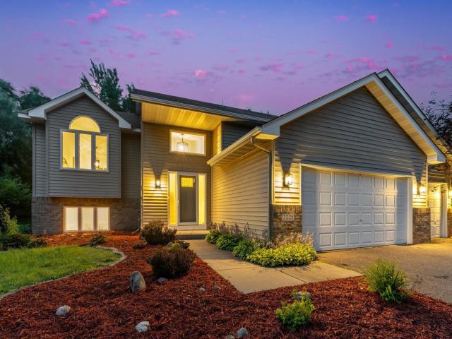 2225 Tart Lake Road Hugo MN 55038 - MLS# 7033863