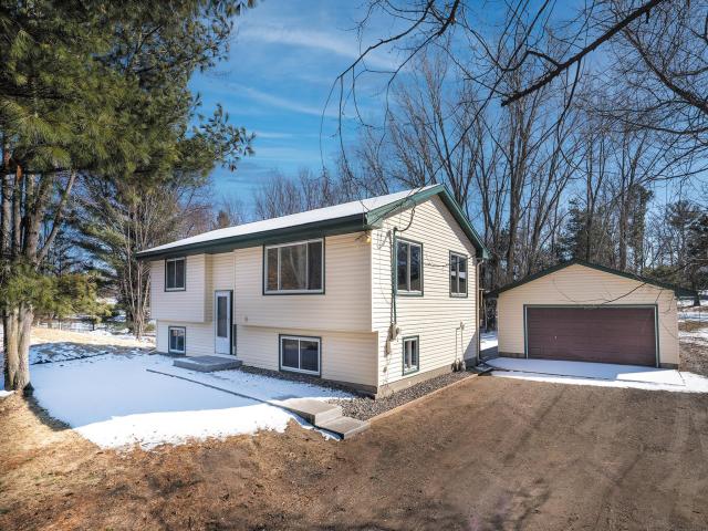 1940 169th Avenue NE Andover MN 55304 - MLS# 7033900