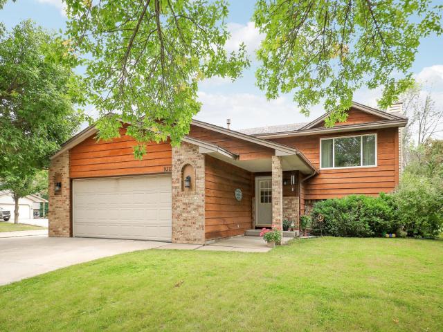 9311 Thomas Avenue N Brooklyn Park MN 55444 - MLS# 7033959