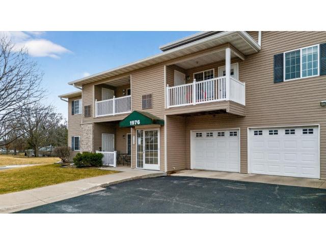 1976 29th Place NW Unit 104 Rochester MN 55901 - MLS# 7034001