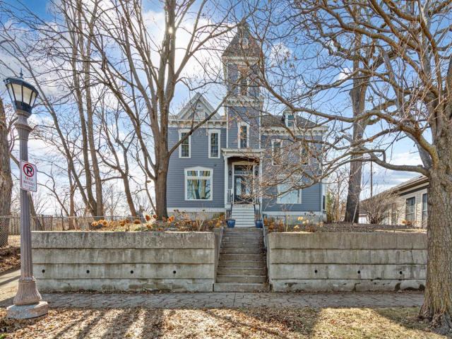 307 Walnut Street Unit 5 Saint Paul MN 55102 - MLS# 7034082