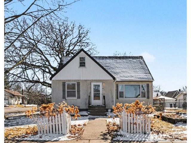 2016 Sherwood Avenue Saint Paul MN 55119 - MLS# 7034101