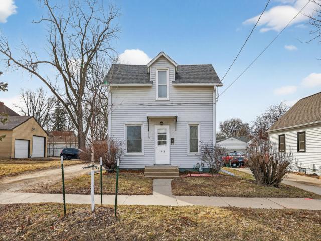 1013 2nd Avenue NW Rochester MN 55901 - MLS# 7034352