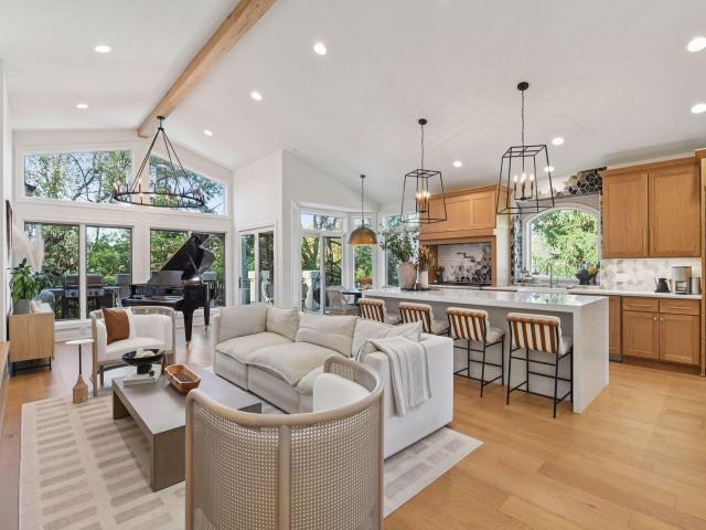 2600 Cedar Green Minnetonka MN 55305 - MLS# 7034672