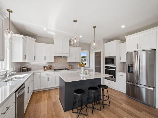 5324 176th Street W Lakeville MN 55044 - MLS# 7035063