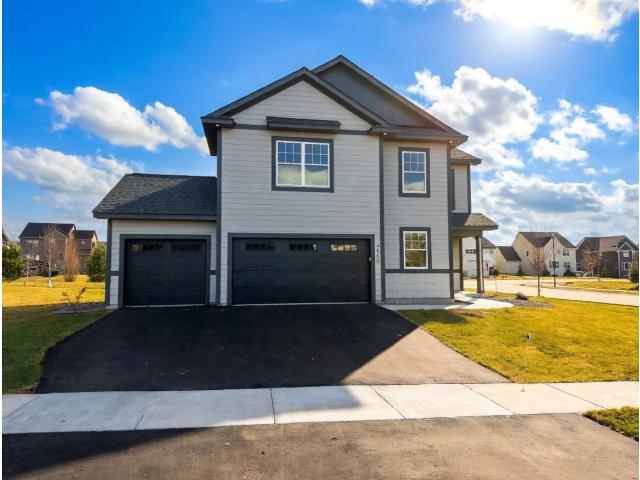 4550 Savanna Trail Chaska MN 55318 - MLS# 7035742