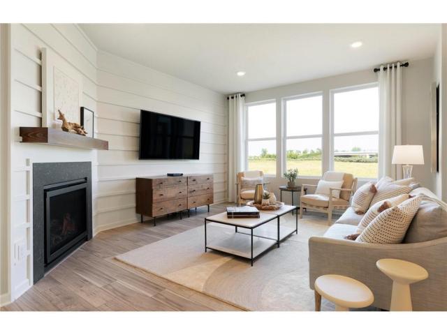 17954 Genoa Drive Lakeville MN 55044 - MLS# 7036060