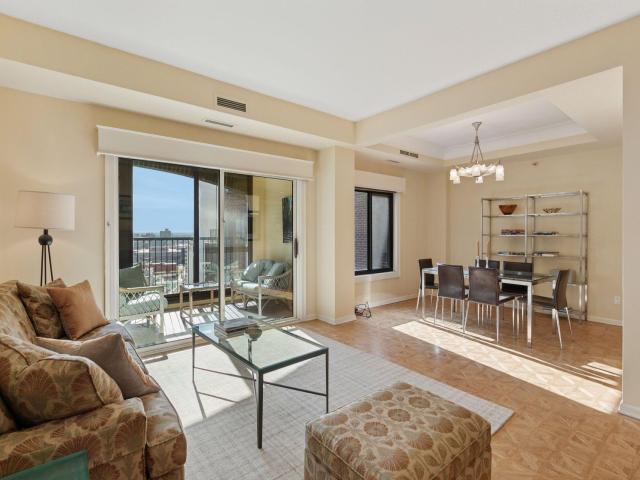 1235 Yale Place Unit 1505 Minneapolis MN 55403 - MLS# 7036224