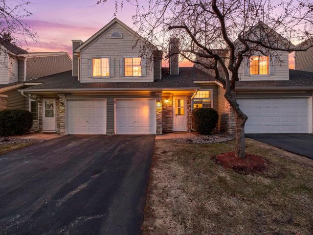15024 Dunwood Trail Apple Valley MN 55124 - MLS# 7036303