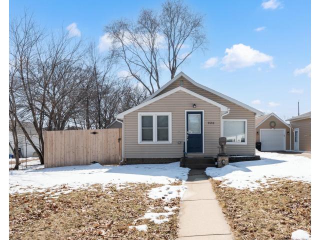 920 10 1/2 Street SE Rochester MN 55904 - MLS# 7037021