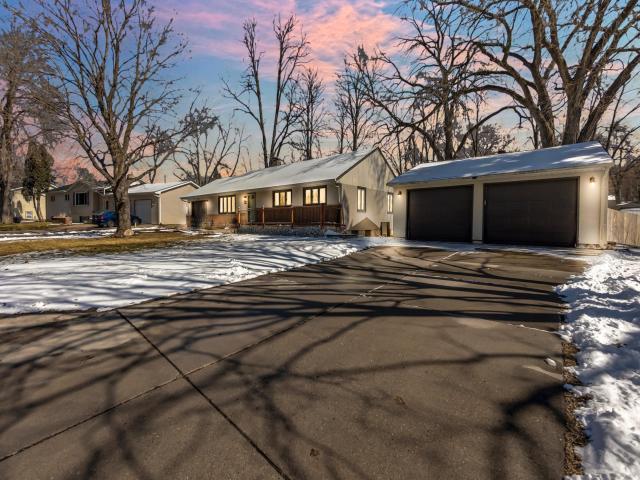 1894 Maryknoll Avenue N Saint Paul MN 55109 - MLS# 7037048