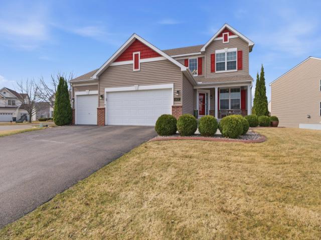 8437 Blazing Star Circle Shakopee MN 55379 - MLS# 7037233