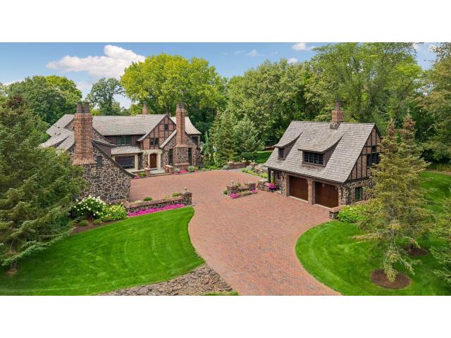 230 Salem Church Road Saint Paul MN 55118 - MLS# 7037243