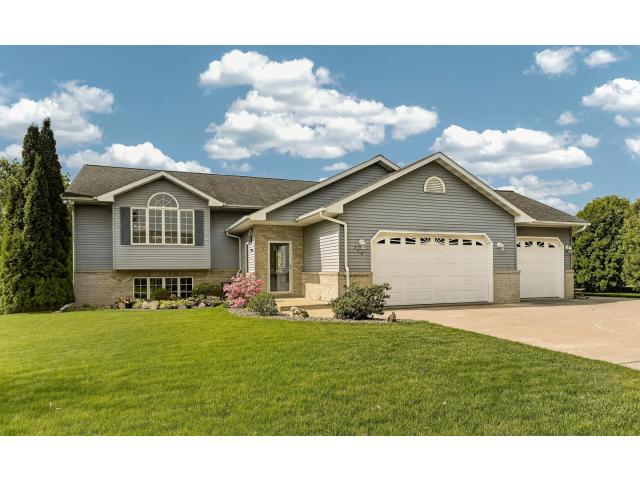 248 Brubaker Drive Saint Charles MN 55972 - MLS# 7037505
