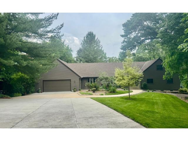 6320 Oak Meadow Lane NW Rochester MN 55901 - MLS# 7037773