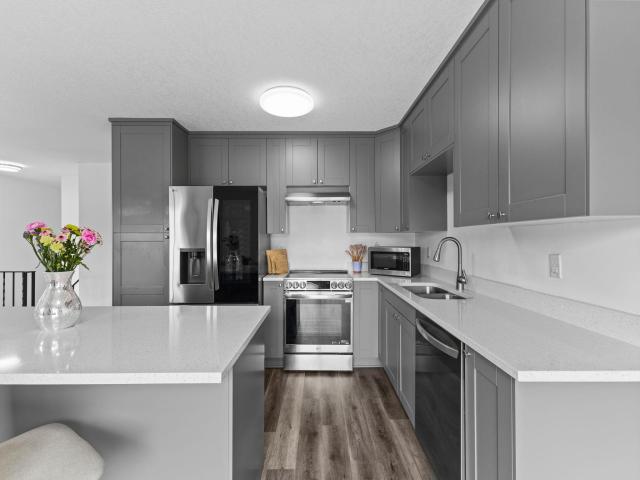 10402 Yorktown Lane N Osseo MN 55369 - MLS# 7037816