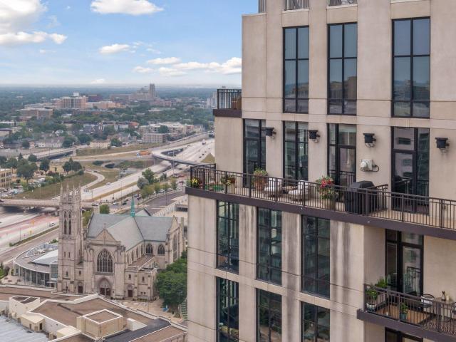 201 S 11th Street Unit 2500 Minneapolis MN 55403 - MLS# 7037938