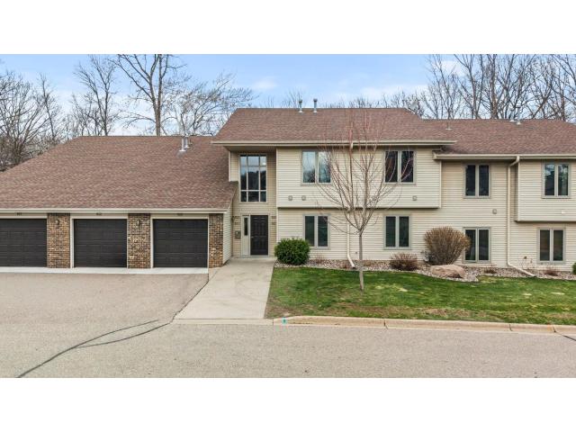 929 Oakwood Heights Circle Unit 6 Eagan MN 55123 - MLS# 7038262