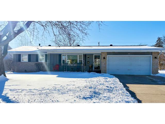 5615 Twin Lake Terrace N Minneapolis MN 55429 - MLS# 7038270