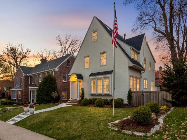 2259 Princeton Avenue Saint Paul MN 55105 - MLS# 7038394