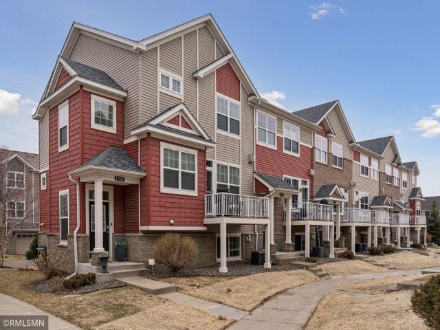 17153 72nd Avenue N Unit 2806 Maple Grove MN 55311 - MLS# 7038447