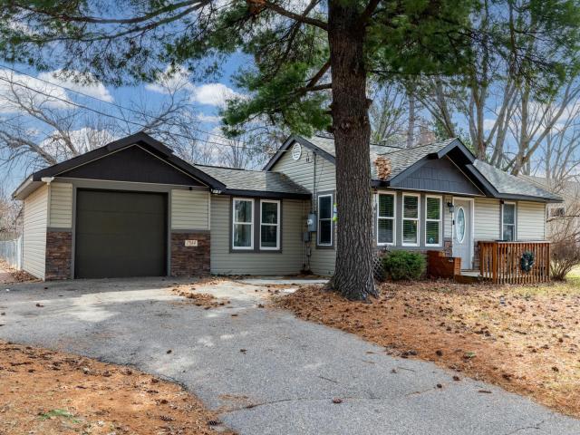 7544 Douglas Drive N Minneapolis MN 55443 - MLS# 7038811