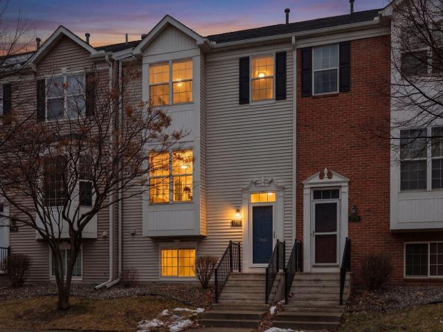 1776 Riverside Drive Shakopee MN 55379 - MLS# 7038846