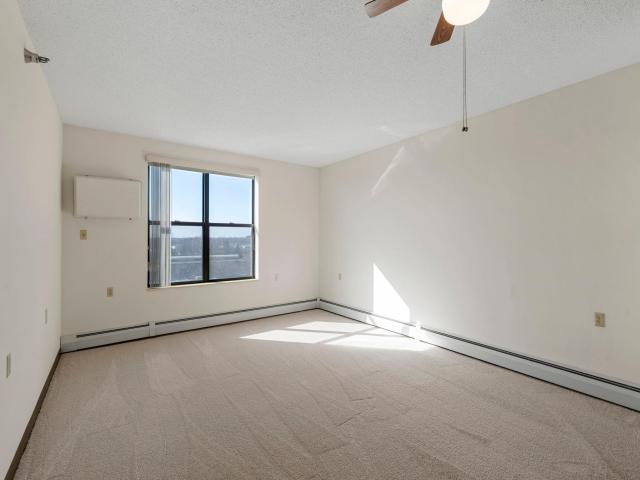 7600 Golden Valley Road Unit 600 Minneapolis MN 55427 - MLS# 7038908