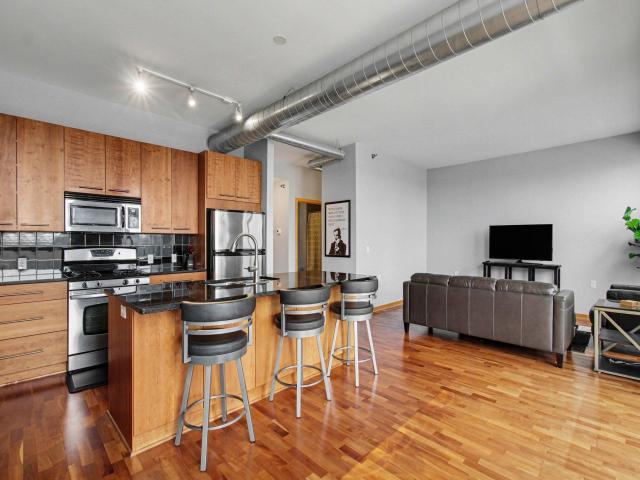 1211 Lagoon Avenue Unit 410 Minneapolis MN 55408 - MLS# 7038922