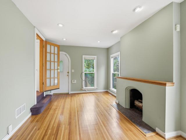 233 Groveland Avenue Minneapolis MN 55403 - MLS# 7038930